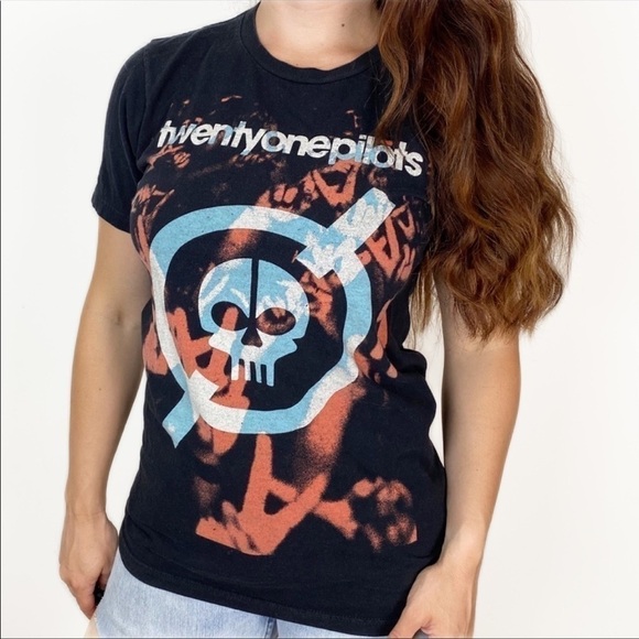 TWENTY ONE PILOTS Black Graphic Band Tee Top - Picture 1 of 5